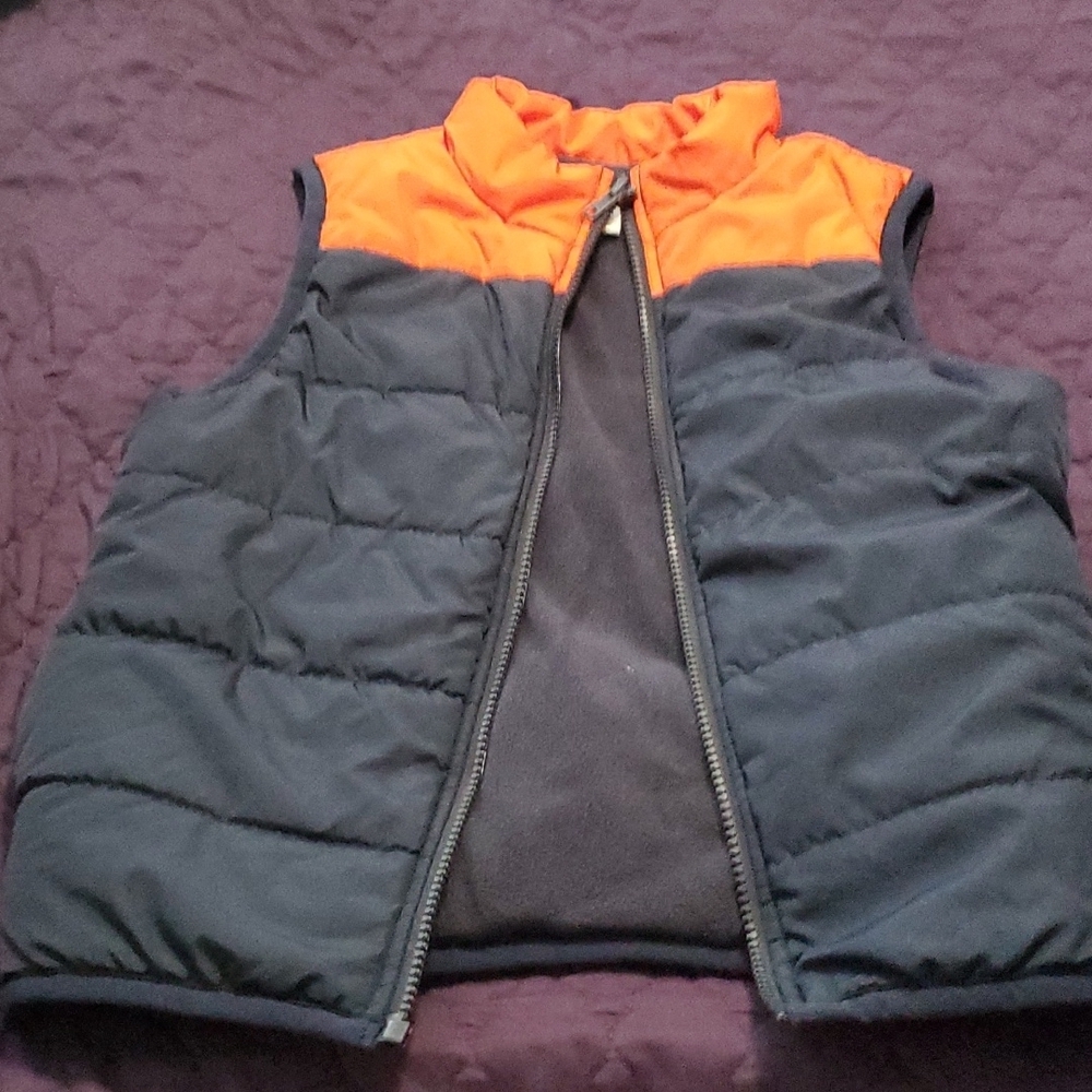 Gymboree-EUC boys puffy vest